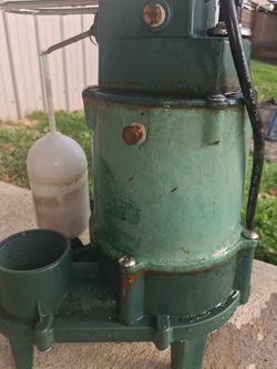 Zoeller Mighty-Mate Submersible Sump Pump