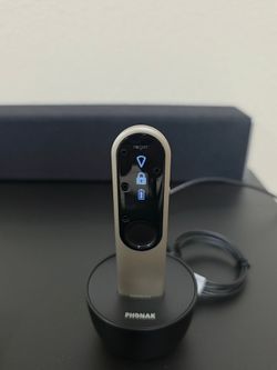 Phonak Roger On  3 Wireless Microphone Transmitter Set w/ Docking Station & Cables