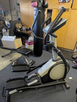 Elliptical Trainer Machine nordy track