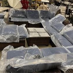 Assembled New 11 pcs Outdoor Patio Furniture 2 Corner Chair 8 center Chair + Coffee Table