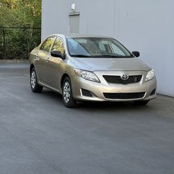 2009 Toyota Corolla Clean Title Low Miles 5 Speed Manual