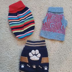 ADORABLE DOG SWEATERS & JACKET - Size X-Small