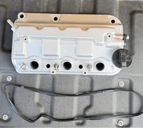 Honda 3.5L Aluminum Front Valve Cover w/Gasket