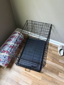 Black Wire Dog Crate with Tray