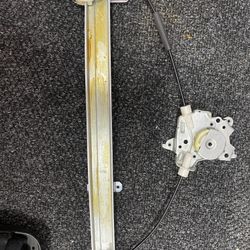 Nissan pathfinder 2002 window regulators