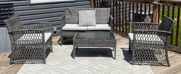Outdoor set
