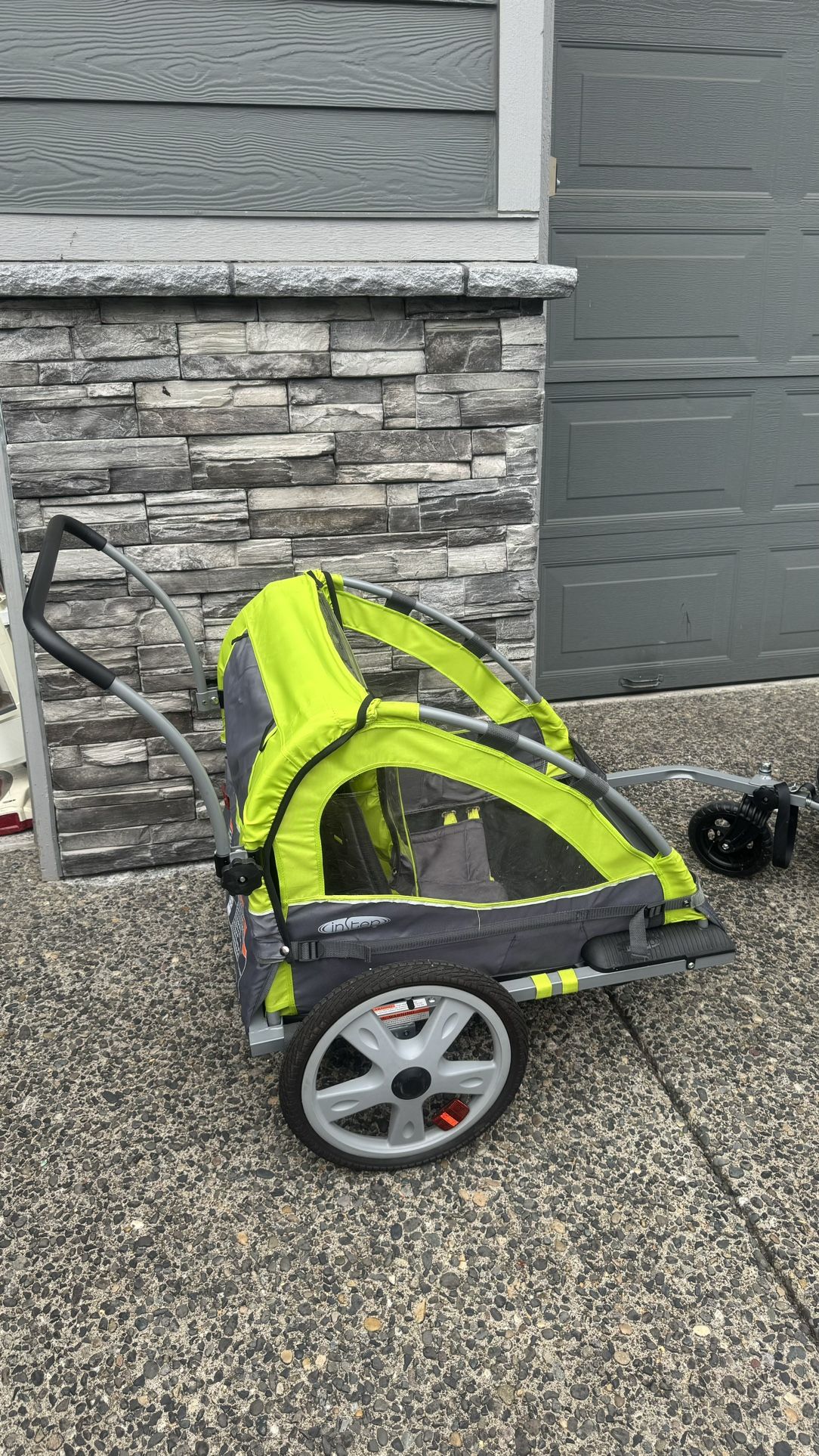 Instep bike trailer