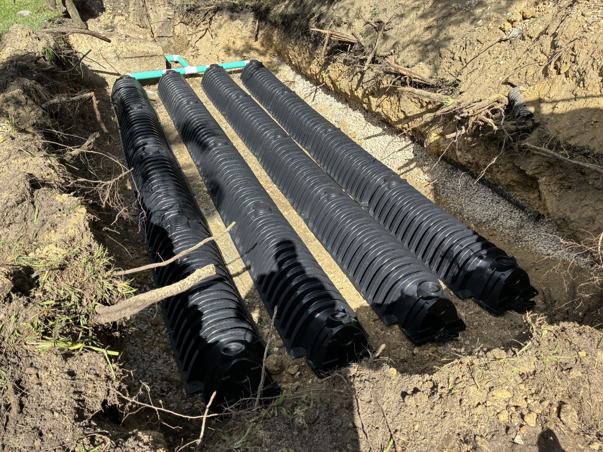 ๐บ๐ธ Drain Field and Septic Tank