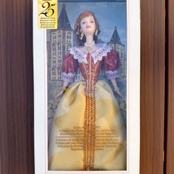 VTG. 2005 Mattel Barbie Princess of Holland Doll Dolls of the World G8055 