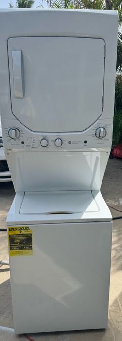 GE Washer & Dryer Combo 24’