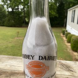 1947 Roddey Dairies Milk Bottle Columbia SC
