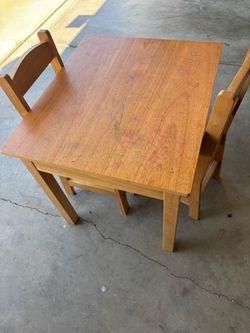 Kids table