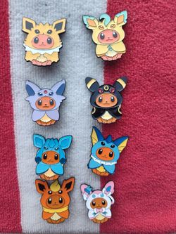 Eevee Poncho Pins