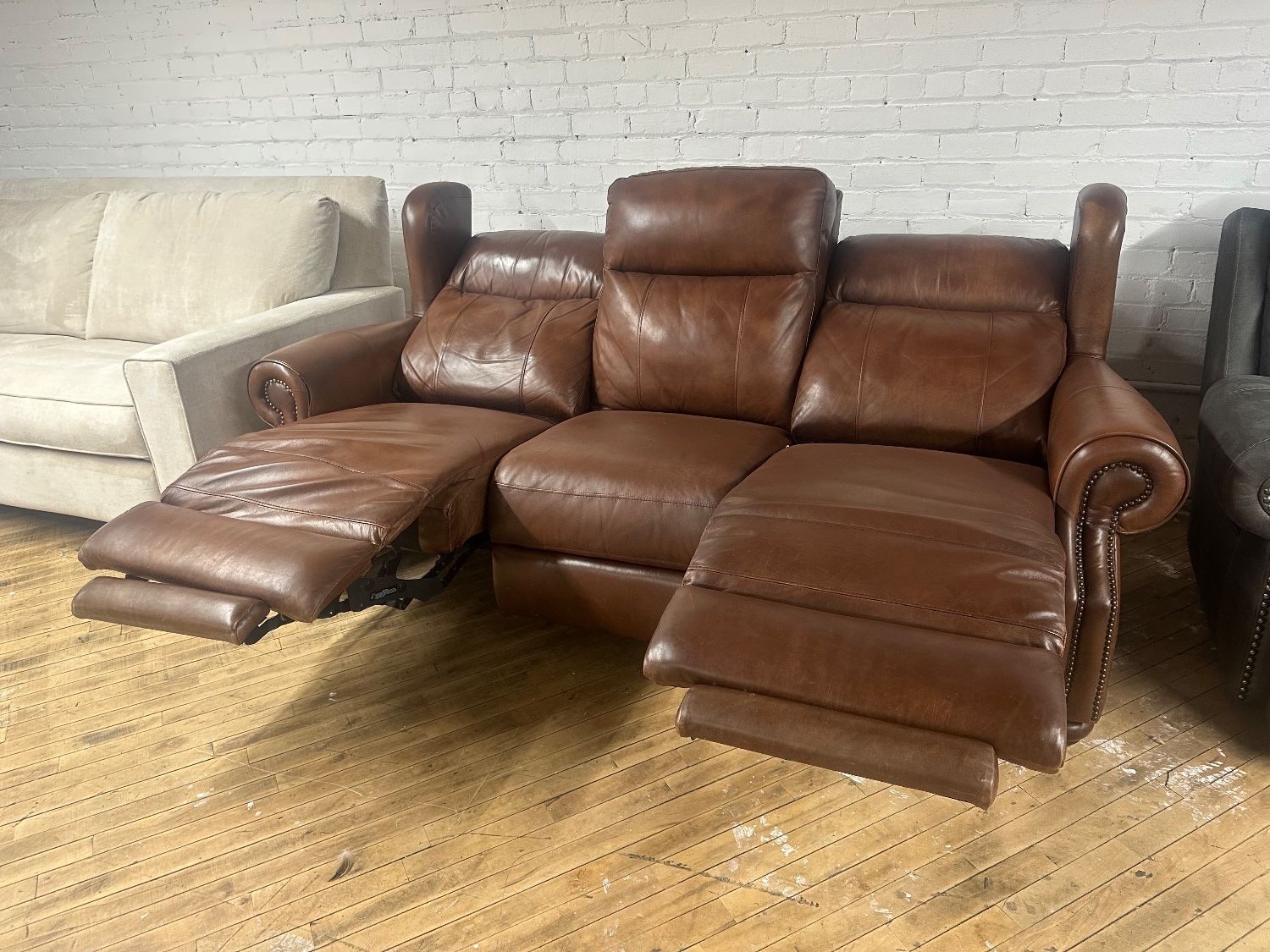 Delivery Available brown leather electric recliner sofa couch
