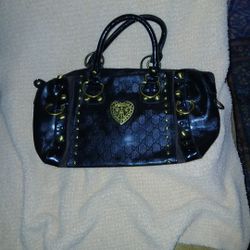 Black Purse 