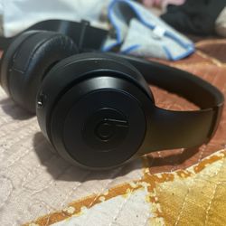 Beats Solo 3