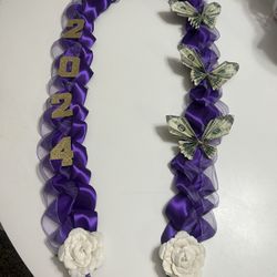 Graduation Lei