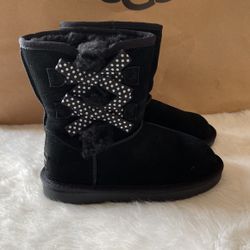 KOOLABURRA BY UGG GIRLS SIZE 13