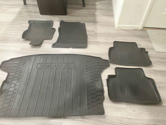 Subaru weathertech  Mats black