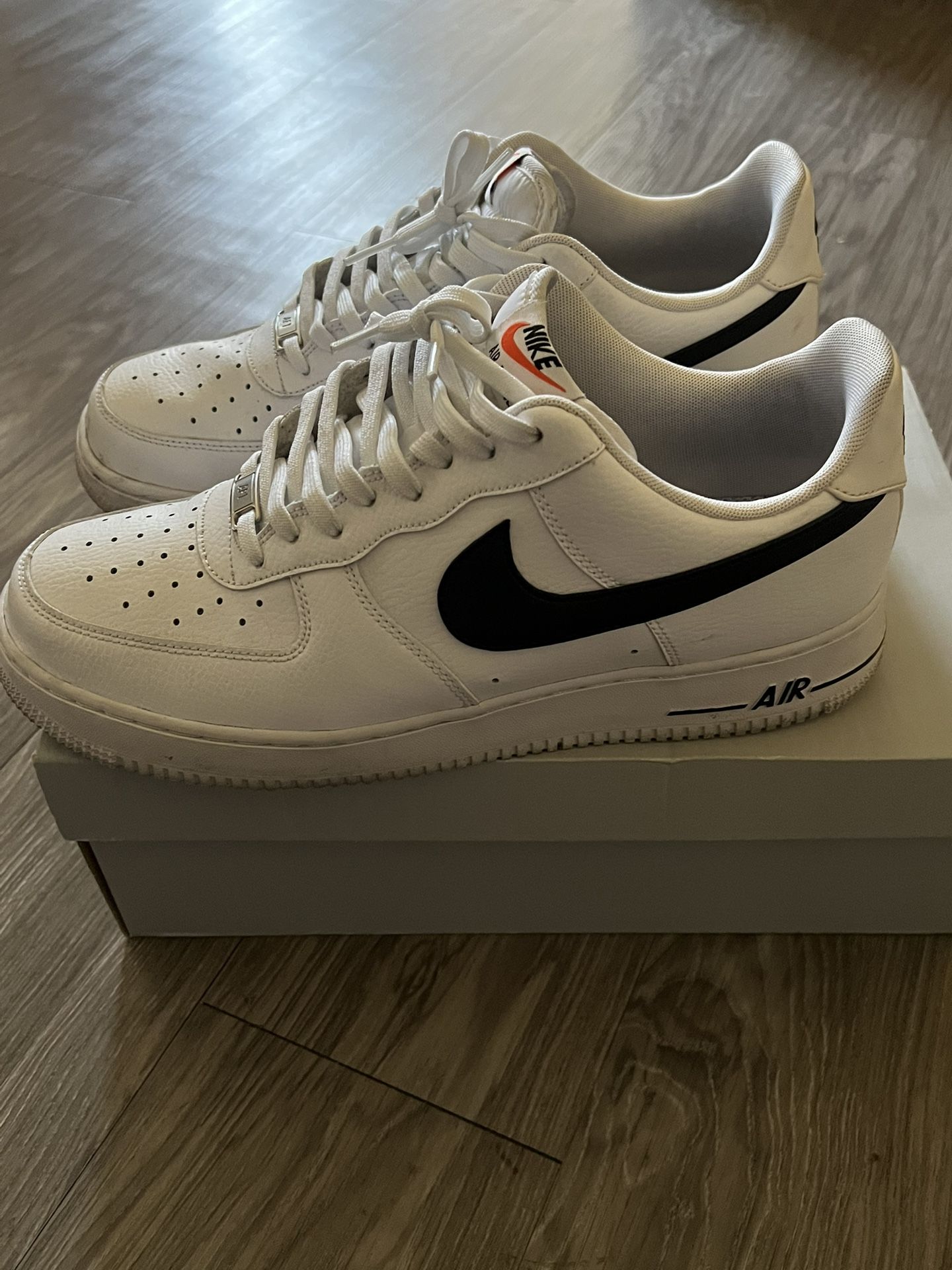 Nike Air Force 1
