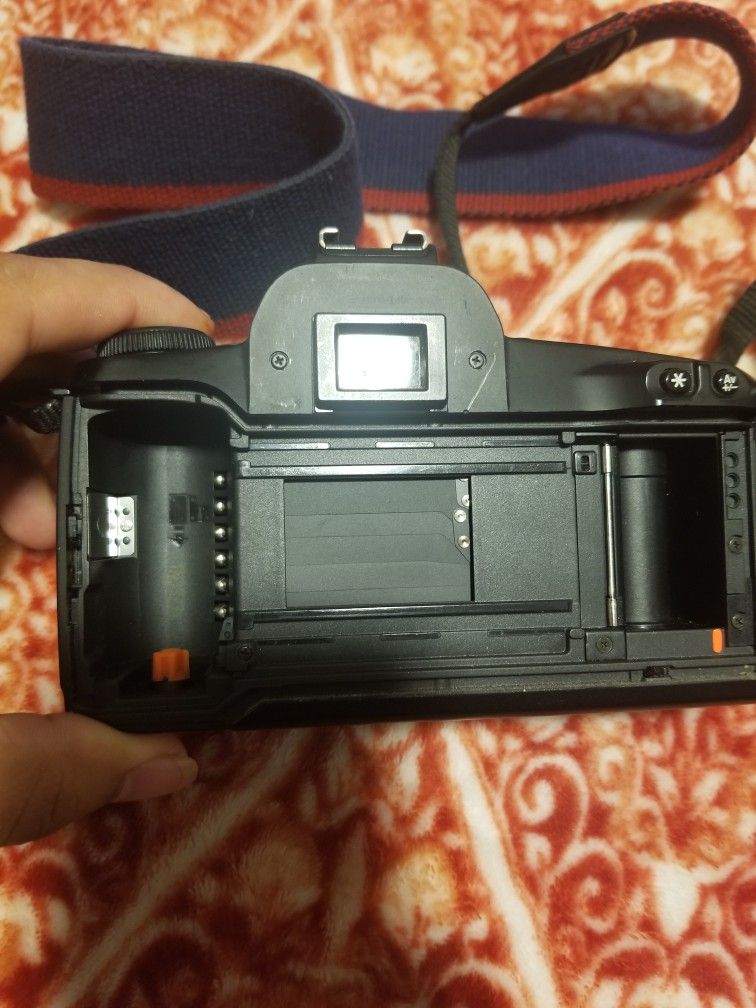 Canon Rebel G 35mm Film Camera with 50mm 1.8 STM Lens for Sale in Wasco