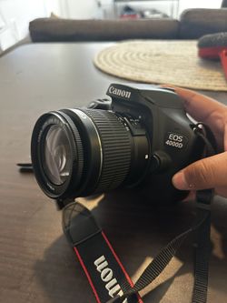 Canon 4000D / Rebel T100