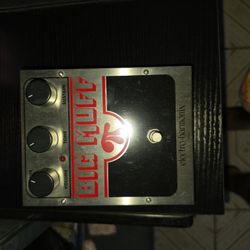 Electro-Hamonix  BIG MUFF