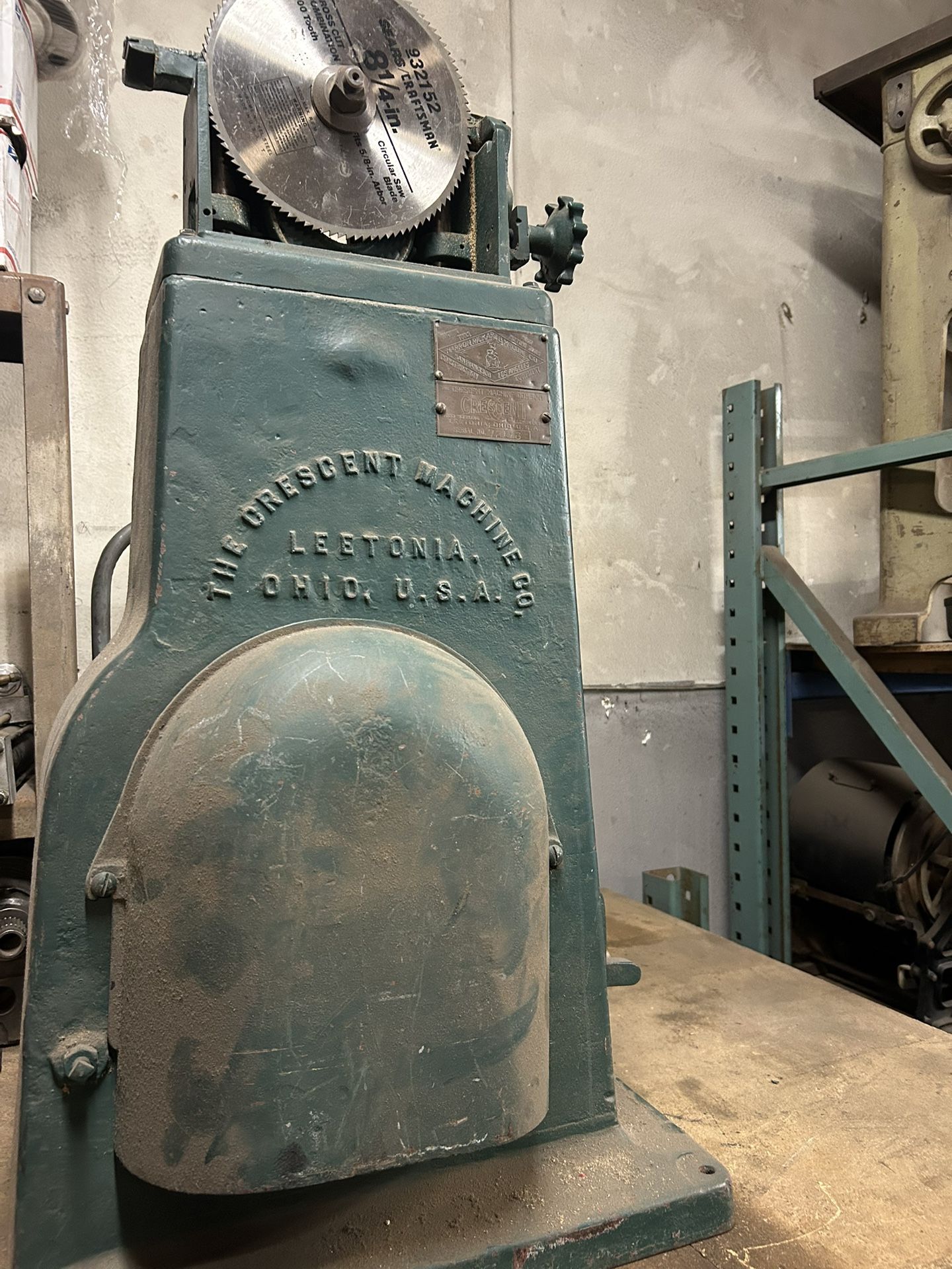 Cast Iron Base Table Saw