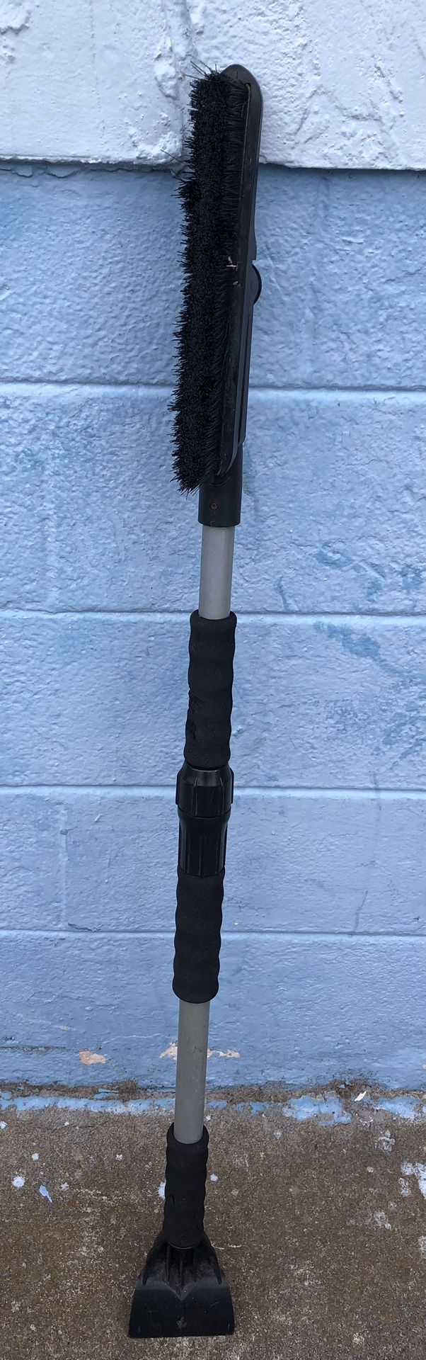  60 Inch Snow Brush 
