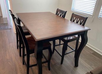 DarkBrown table and matching chair set