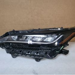 Toyota Venza 2020–2024 Driver Side Headlight