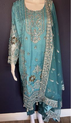 Pakistani Dress 3-Piece Set Size Large Embroidered Sequence
