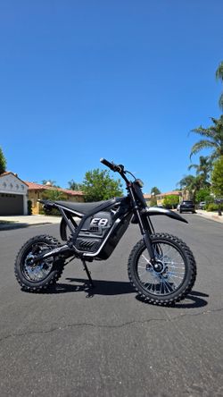 Electric Dirt Bike Assembled
 4000w
