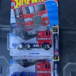 Hot Wheels Optimus