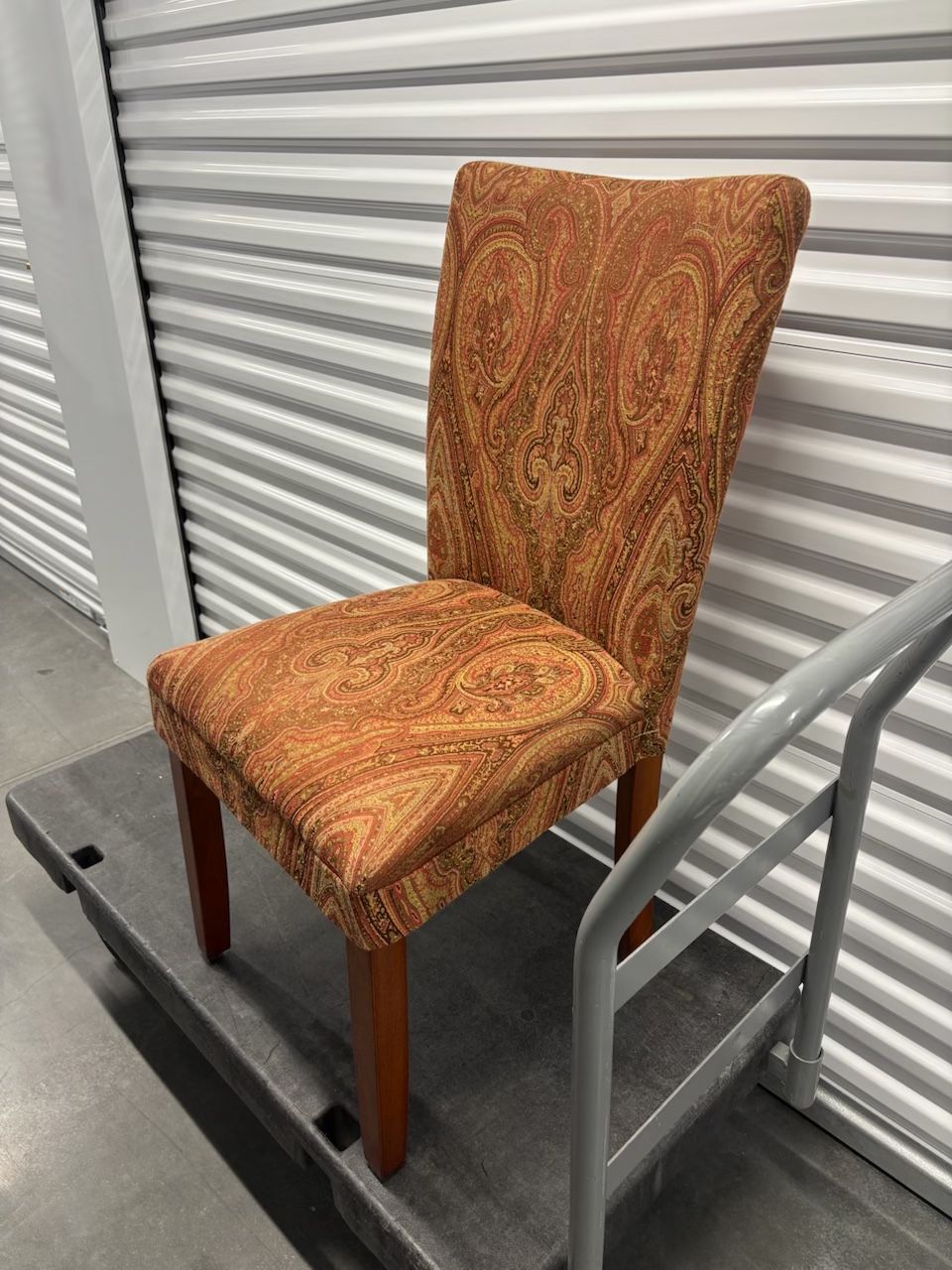 Dining Chairs And Table 