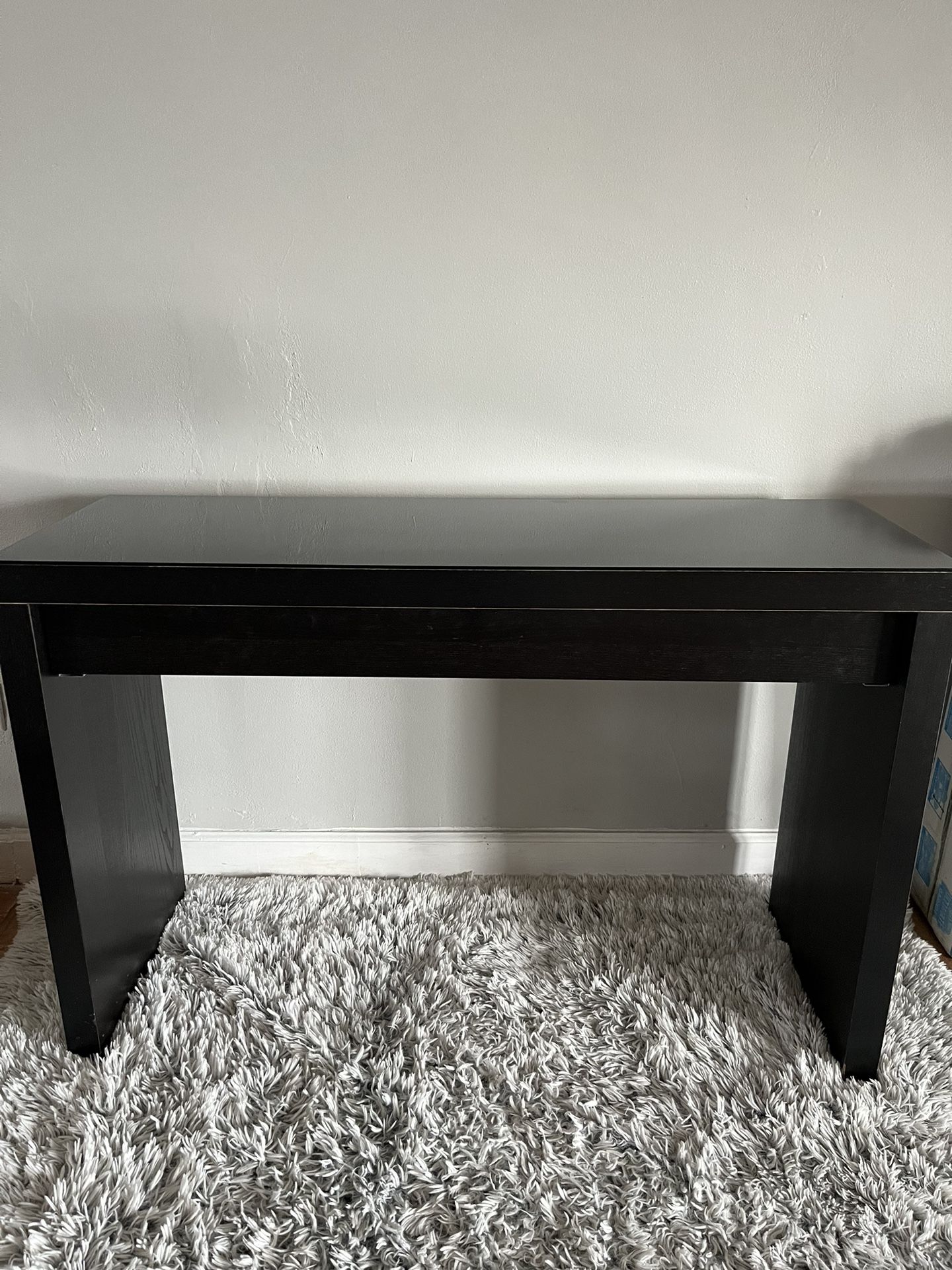 IKEA MALM Desk/vanity 