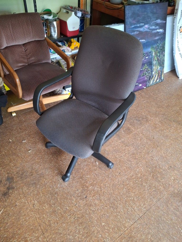 Free Chair