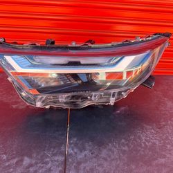 2022-2024 TOYOTA RAV4 LEFT DRIVE HEADLIGHT LED OEM