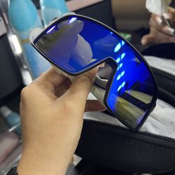 New Oakley Sunglasses 