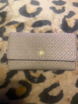 Tommy Hilfigure wallet