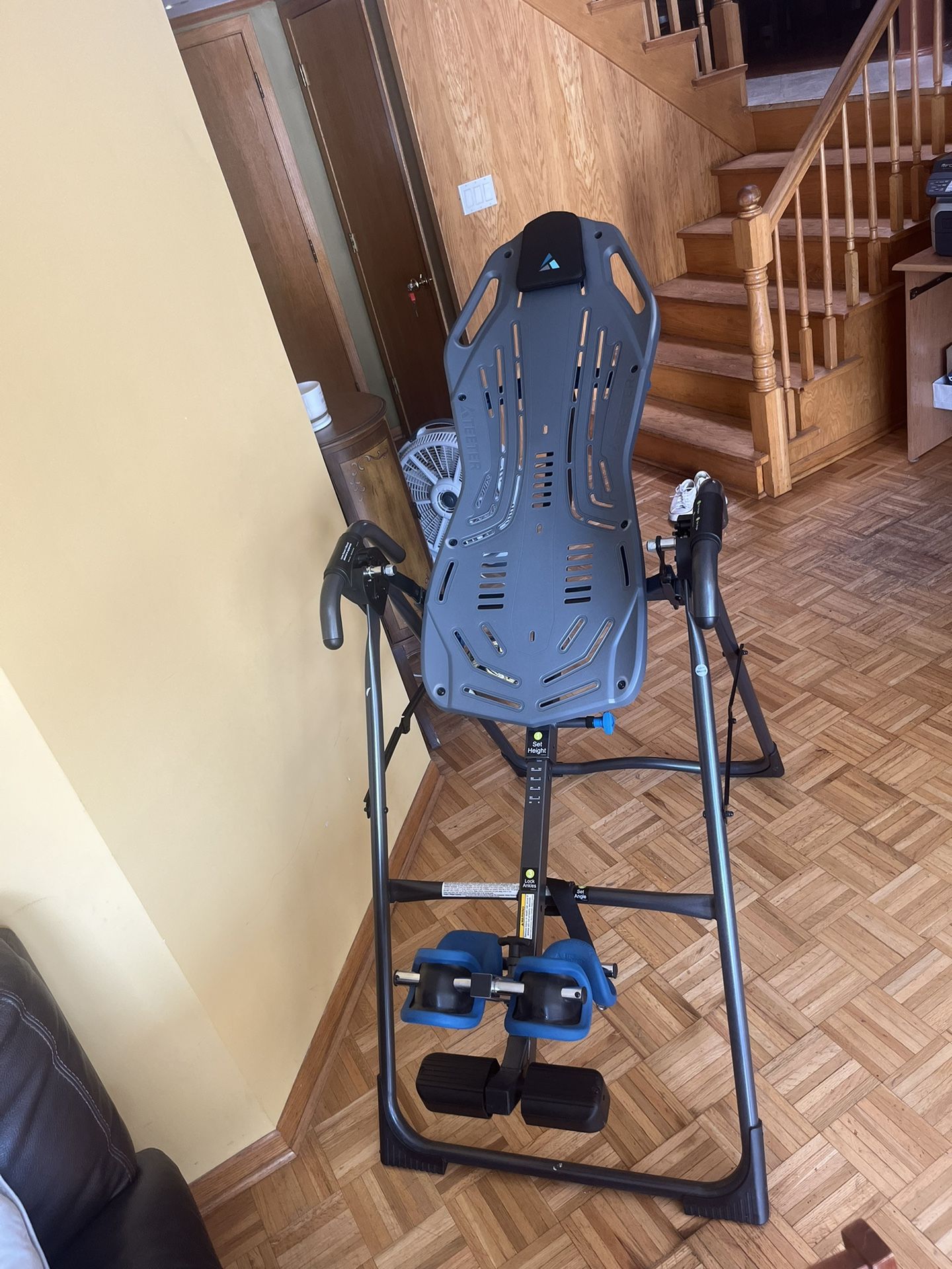 Inversion Table