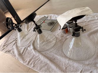 Set of three pendant lights