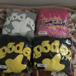 4 Spider Hoodies 80 each