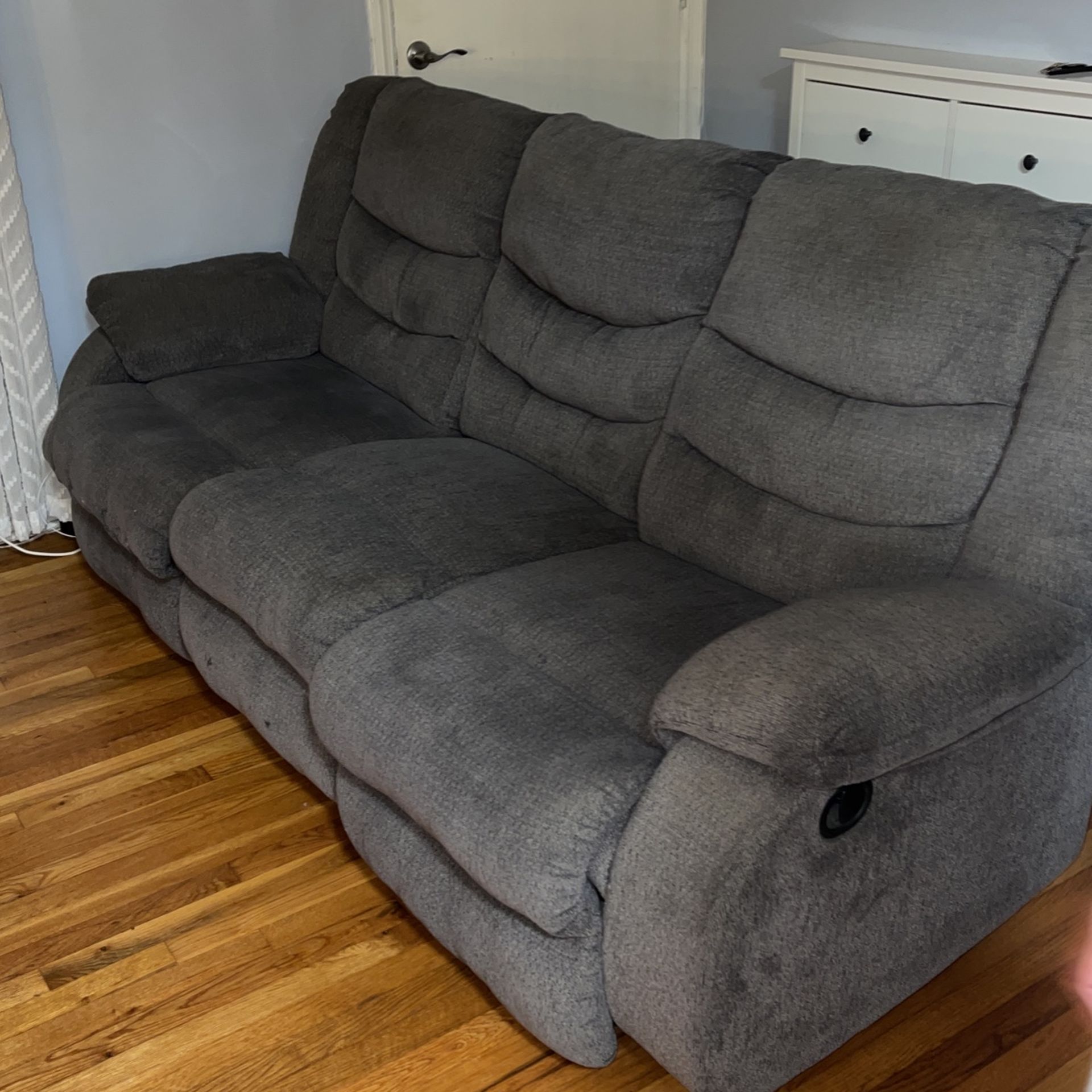3 Seater Recliner Sofa for Sale in Yonkers, NY OfferUp