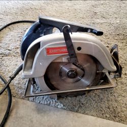 Vintage Sears Craftsman 7-1/4" Circular Saw With Carrying case