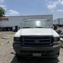 2004 Ford E-450