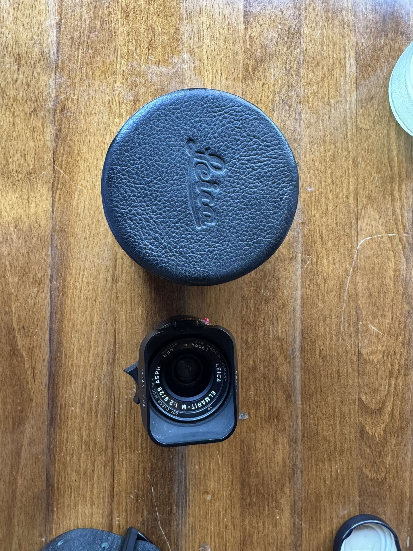 Leica 28mm Elmarit 2.8 V5