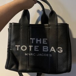 Black Leather Marc Jacob’s Tote Bag 