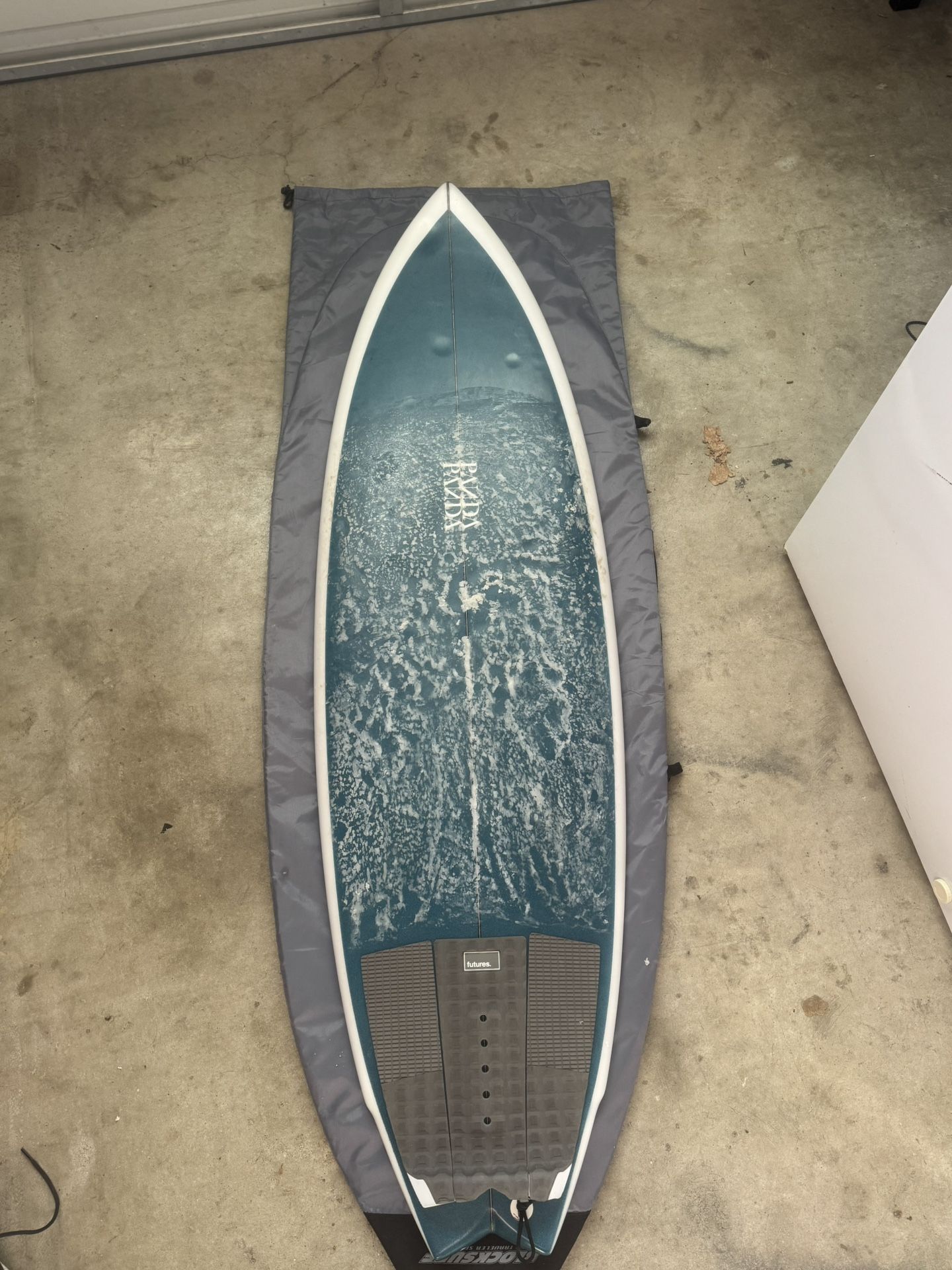 PANDA Surfboard 5’7”