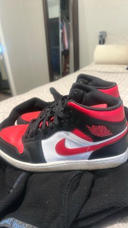 $50 size 11 men’s